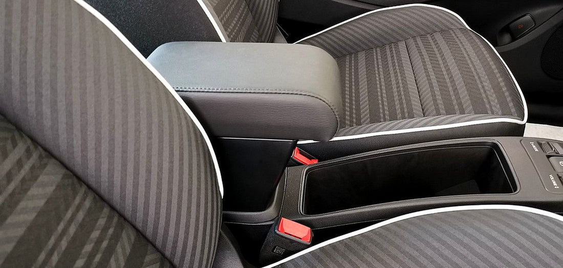 L’accoudoir PREMIUM pour FIAT 500E et ABARTH 500E : style, confort et fonctionnalité réunis