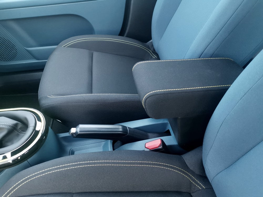 Fiat Grande Panda (versão a gasolina) apoio de braco