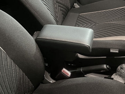 Lancia Ypsilon (from 2011) armrest
