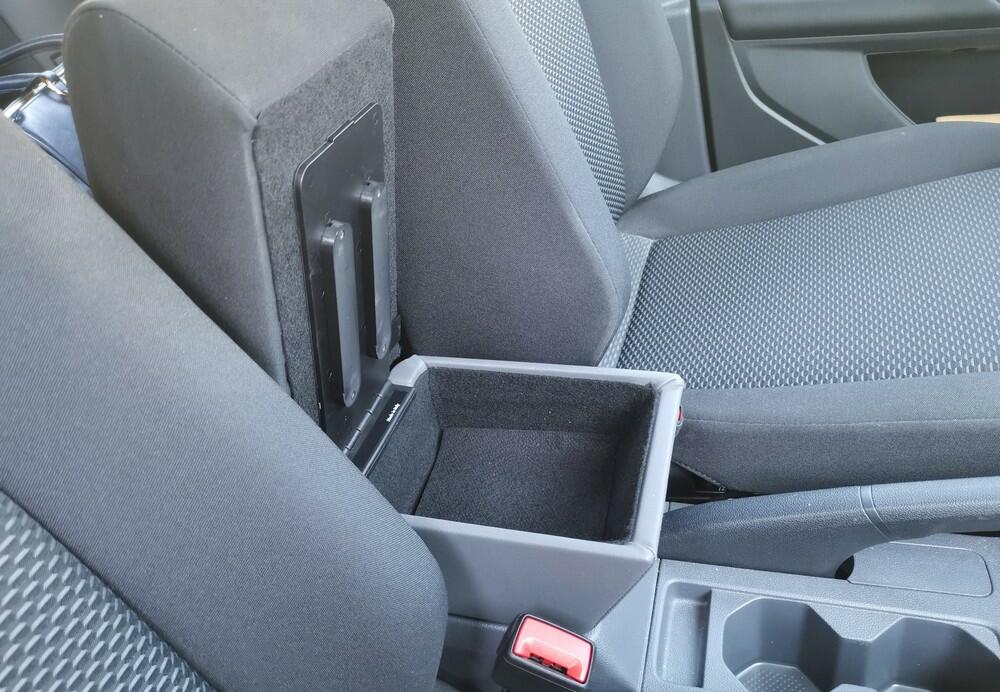 Volkswagen T-Cross bracciolo - installazione invisibile