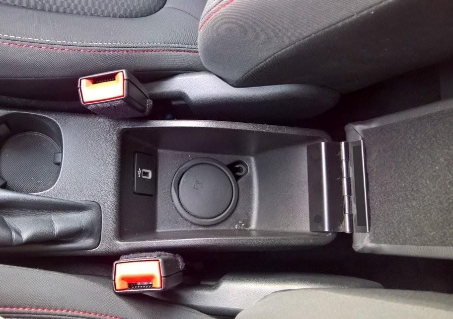 Ford Fiesta MK7 (from 2018) armrest