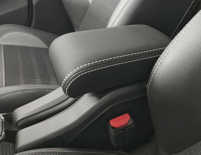 Peugeot 2008 (2013-2019) apoyabrazos - instalación por encaje