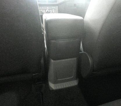 Volkswagen T-Cross bracciolo - installazione invisibile