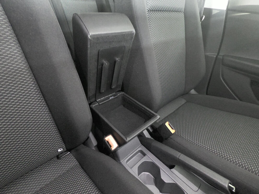 Volkswagen T-Cross bracciolo - installazione invisibile