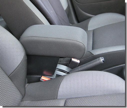 Peugeot 207 apoio de braco - instalação invisível