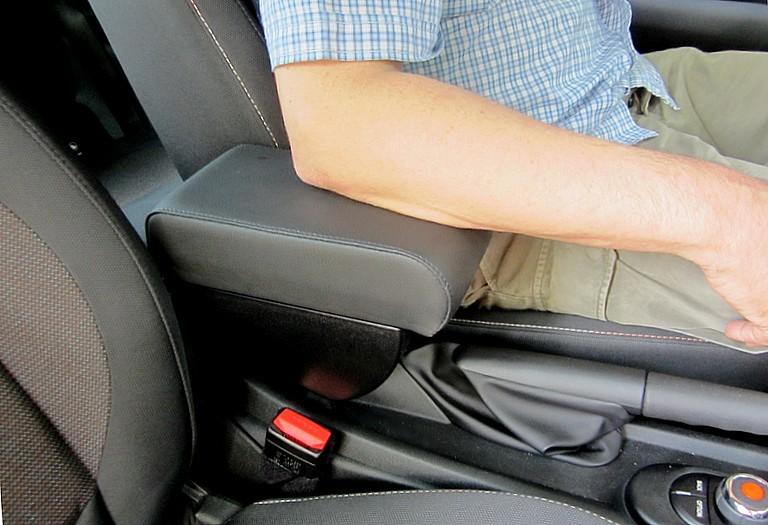 Mini F56 en F57 sinds 2014 3 deuren armsteun - installatie onzichtbare