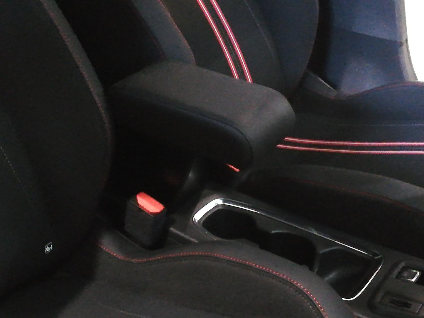 オペル コルサ F そして ーコルサE-電気  アームレスト - 目に見えないインスタレーション - corsa f e elettrica