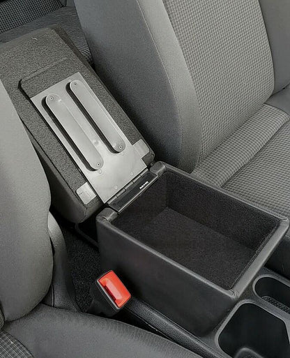 Volkswagen Caddy 5 serie (dal 2021) bracciolo - installazione invisibile