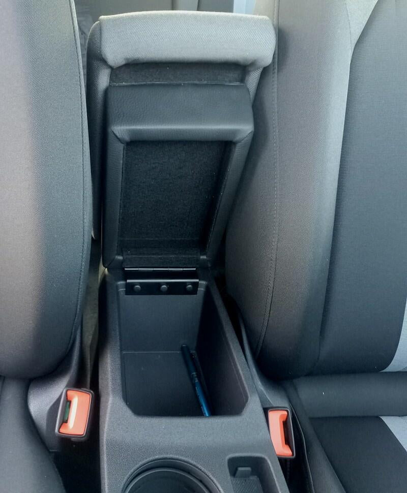 Audi A3 8Y (dal 2020) bracciolo