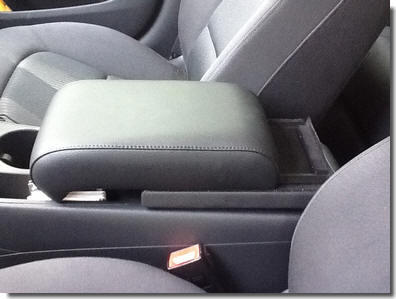 アウディA4 (2007-2014) そして A5 アームレスト - 目に見えないインスタレーション-audi a4 e a5