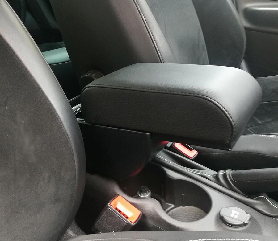 Alfa Romeo Giulietta armrest mod. SPORT