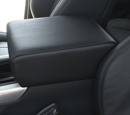 Range Rover Evoque (2011-2018) επιπλέον υποβραχιόνιο - Σύστημα σύνδεσης plug-in