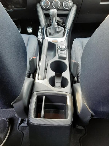 Mazda CX-3 e Mazda 2 (3 serie DJ dal 2014) bracciolo