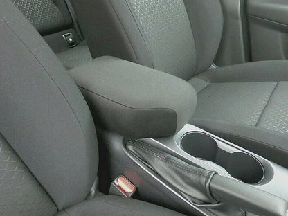 Nissan Juke F16 (dal 2019) bracciolo