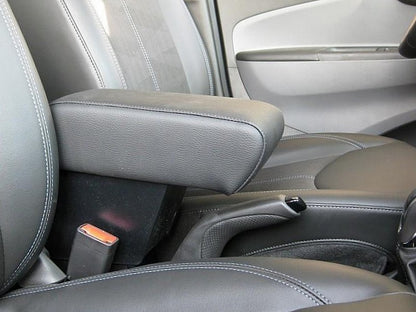 Opel Karl armrest