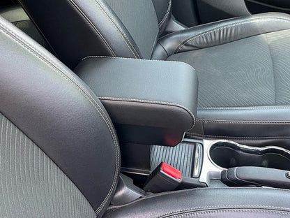 Opel Mokka (2012-2020) armrest