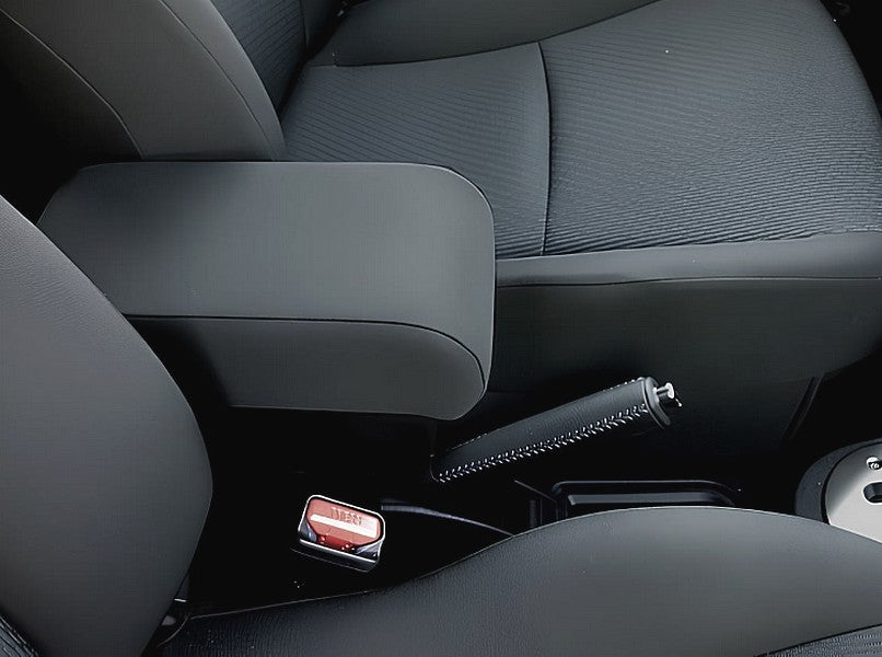 Toyota Yaris y Yaris Hybrid (2012-2014) apoyabrazos