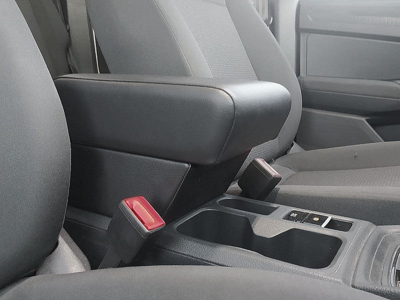 Volkswagen Caddy 5 serie (dal 2021) bracciolo - installazione invisibile